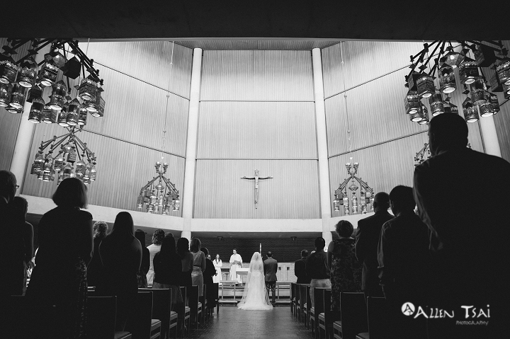 church_of_the_incarnation_UD_dallas_wedding_photographer_melanie_michael